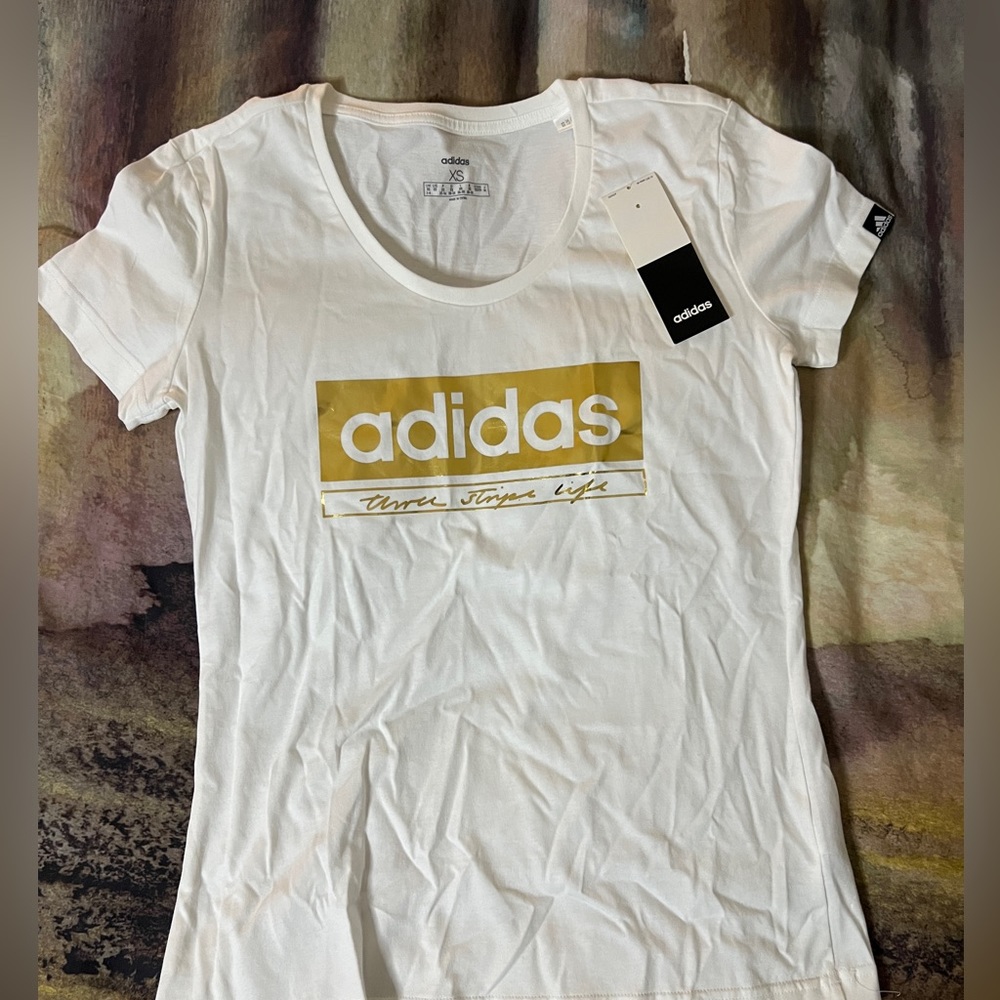 Good Folil Adidas Women’s T-Shirt - NWT - XS